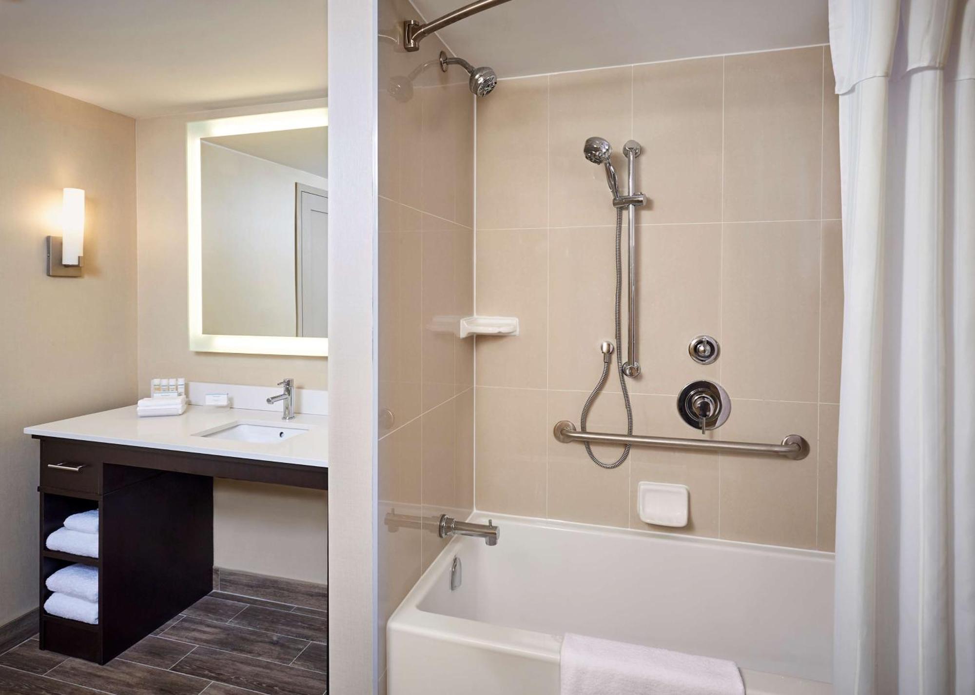Homewood Suites By Hilton North Bay Eksteriør billede
